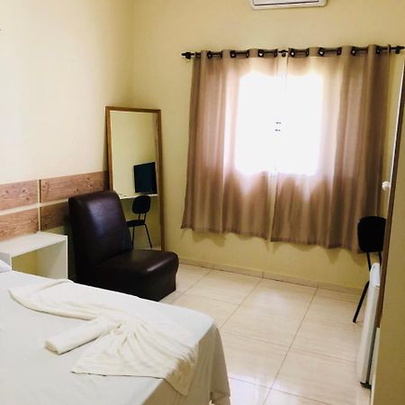 Porto Verde Hotel ลินส์ ภายนอก รูปภาพ